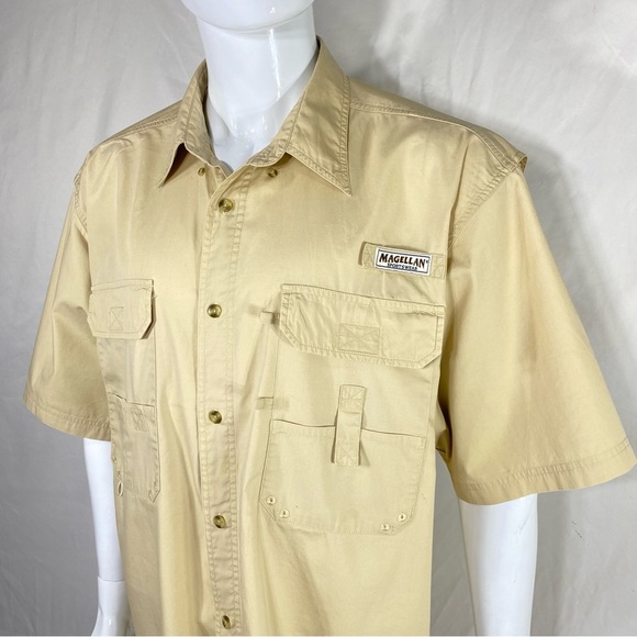 Magellan Sportswear Men’s Cargo Pocket Vented Back Fishing Button Down - Picture 2 of 12